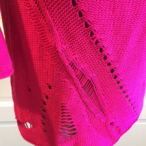 Hot pink 3/4 sleeves sweater - Picture 2 of 6